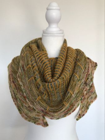 Tuch halbrund - Merino superwash - handgestrickt - Unikat