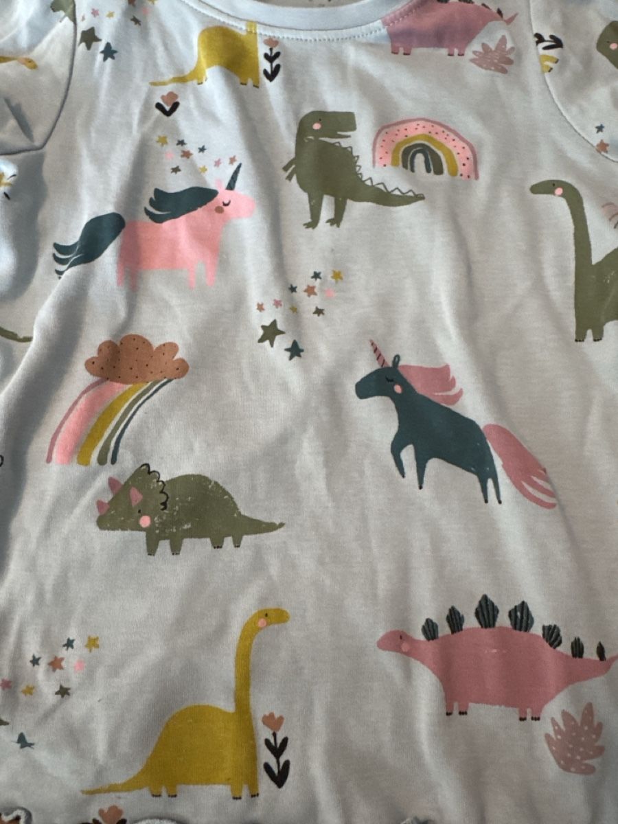 Next Pigiama & Simili: Next Sommer-Pyjama, Dino-Einhorn, Grösse 98 – Usato da Zürich venduto da Petrui 3