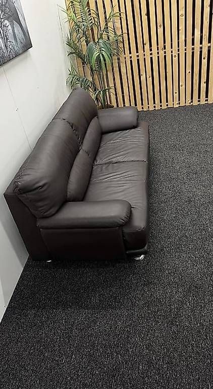 Sofas: Echtleder Sofa 3-Sitzer dunkelbraun ca. 195 cm – Gebraucht aus Münchenbuchsee von Mekran 2