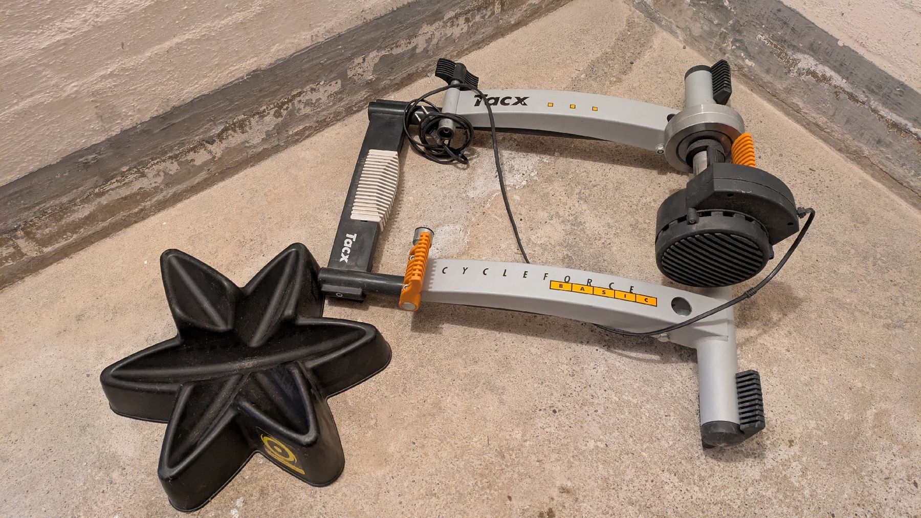 Tacx Hometrainer: Tacx Velorolle – Gebraucht aus Oberstammheim von barbrae