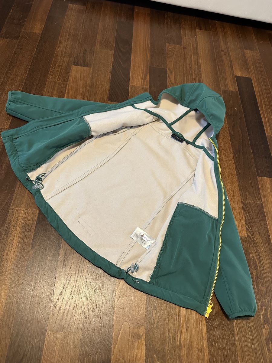 Jacken & Mäntel: Kinder Softshell Jacke Gr.128 Alpine Pro – Gebraucht aus Dietikon von mike.thorton 1
