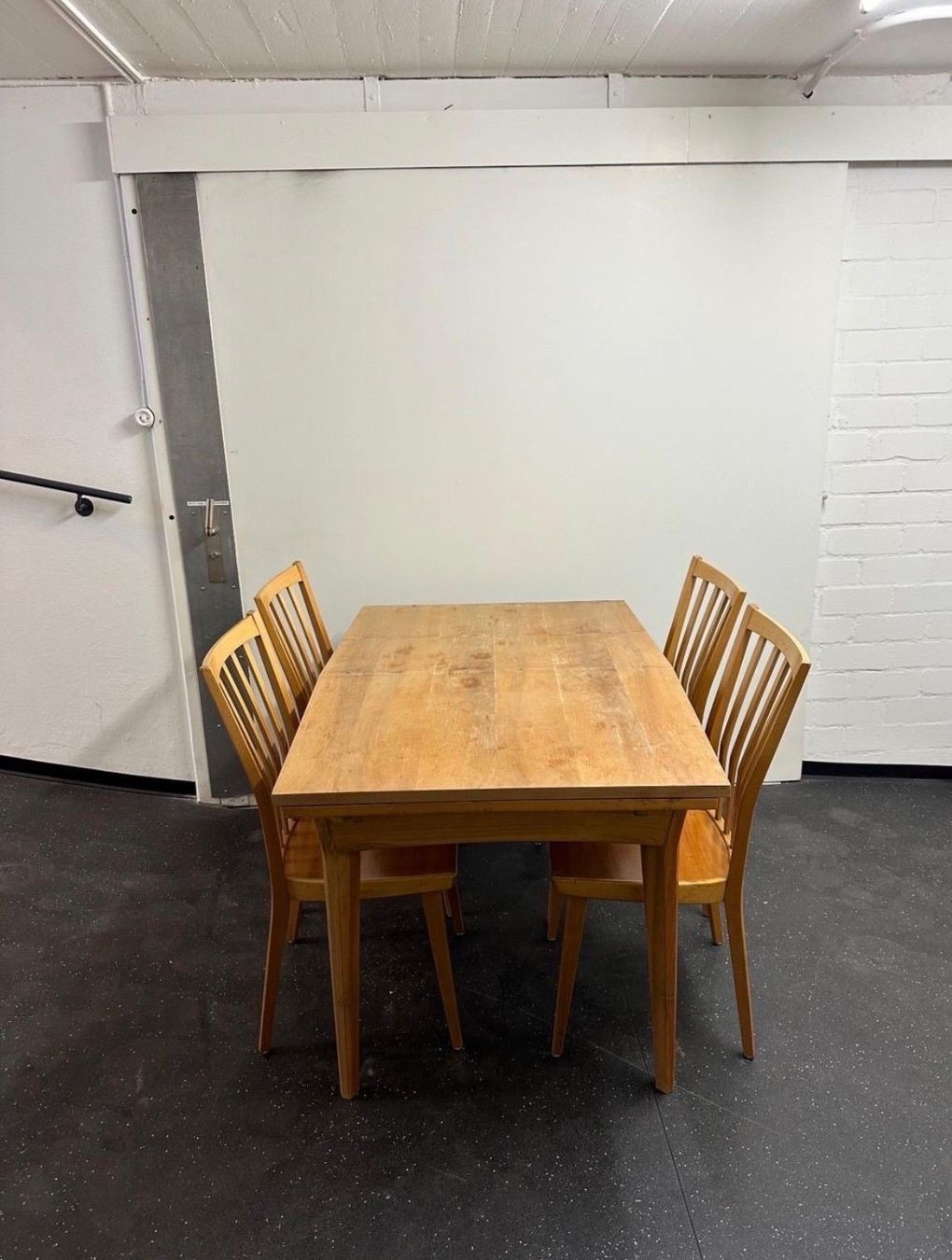 Tische: Wooden table – Gebraucht aus Zürich von evaa10 3