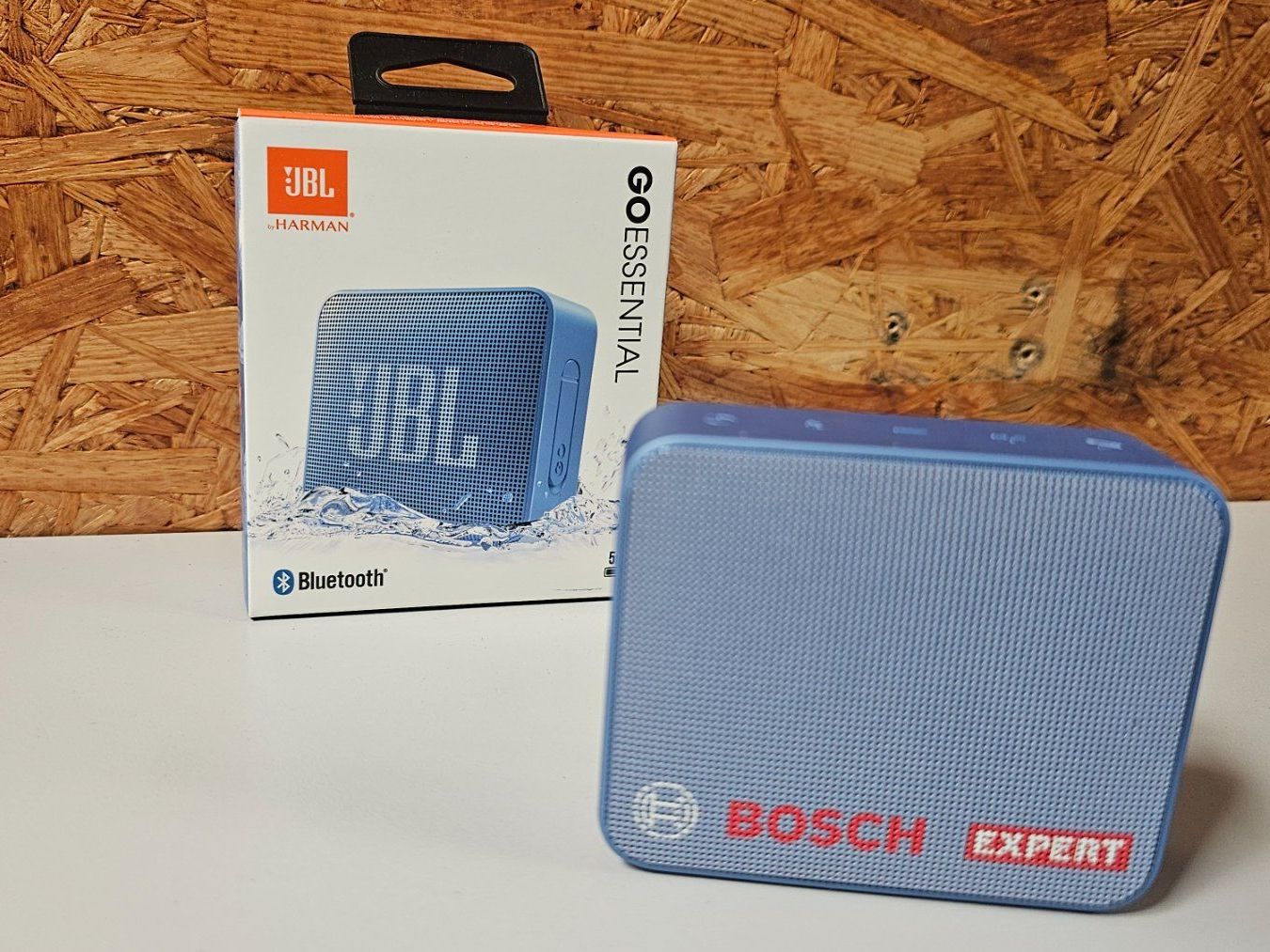 JBL Casse acustiche: Bluetooth JBL Go Essential 5 h Box mit Bosch Expert Branding – Nuovo e nell'imballaggio originale da Koppigen venduto da Bracher_Mail-House 1