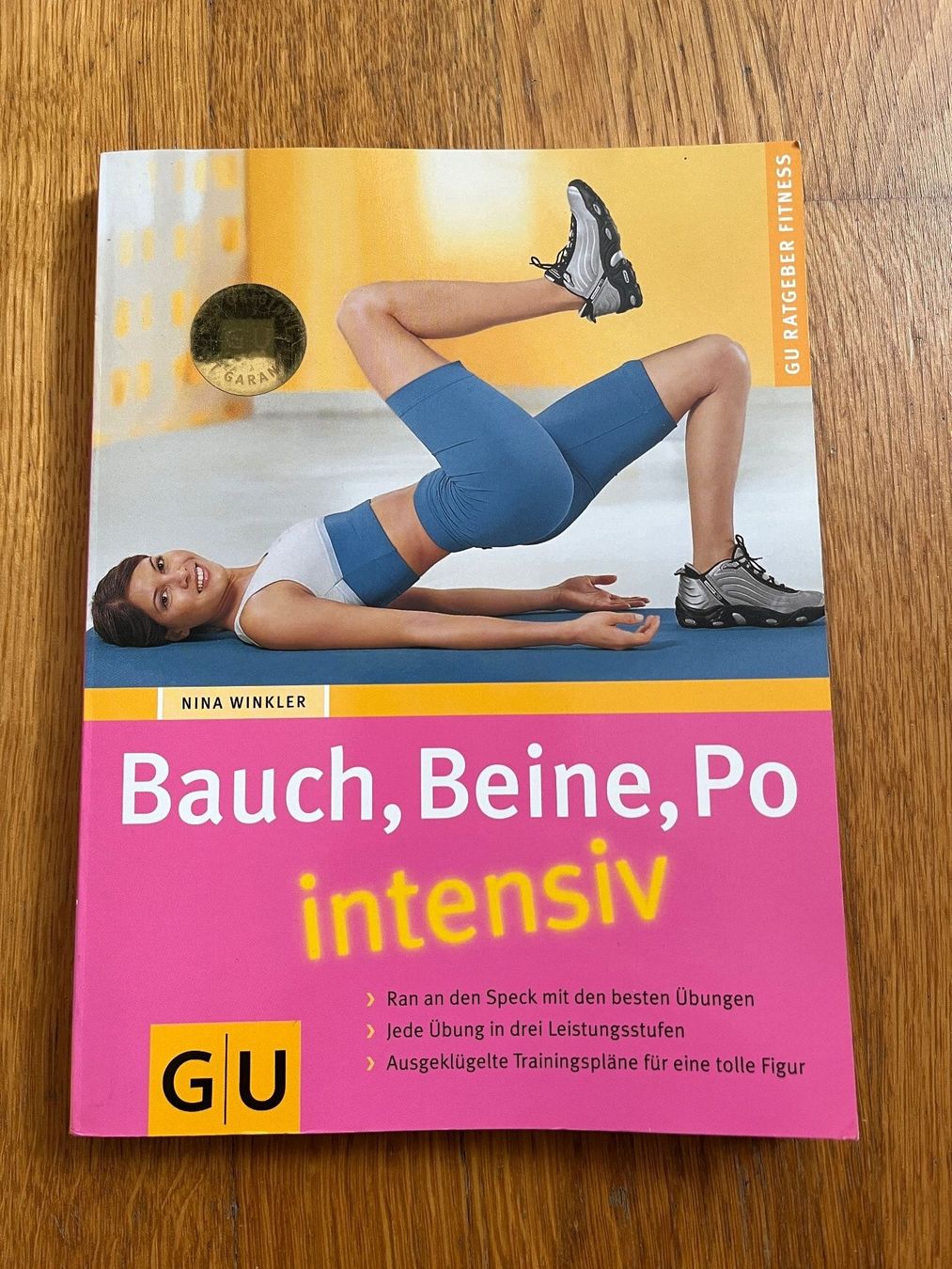 Libri: Buch Softcover "Bauch, Beine, Po - intensiv" – Usato da Grosswangen venduto da Vita500