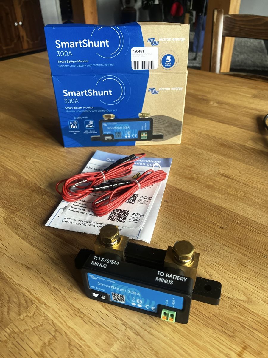 Victron Mesurer: Victron SmartShunt neu Batteriewächter / Batteriemonitor – Neuf avec emballage d'origine à Steffisburg par A.E.Gundi 1