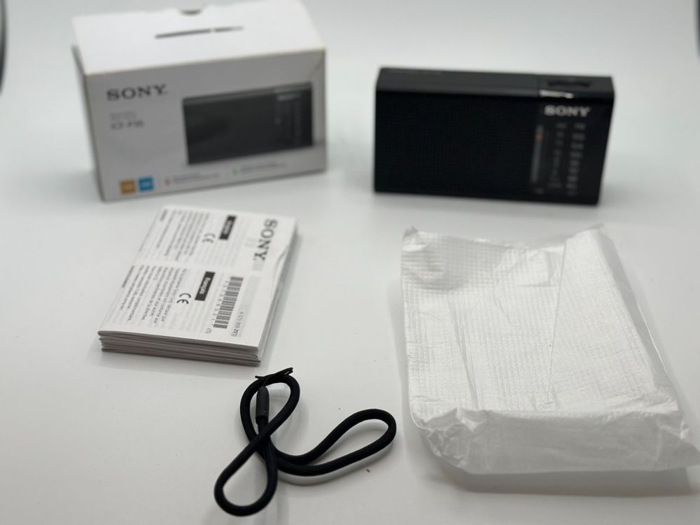 RADIO Vintage Sony ICF P36  Test OK FM/Transistor/Portable (Gebraucht