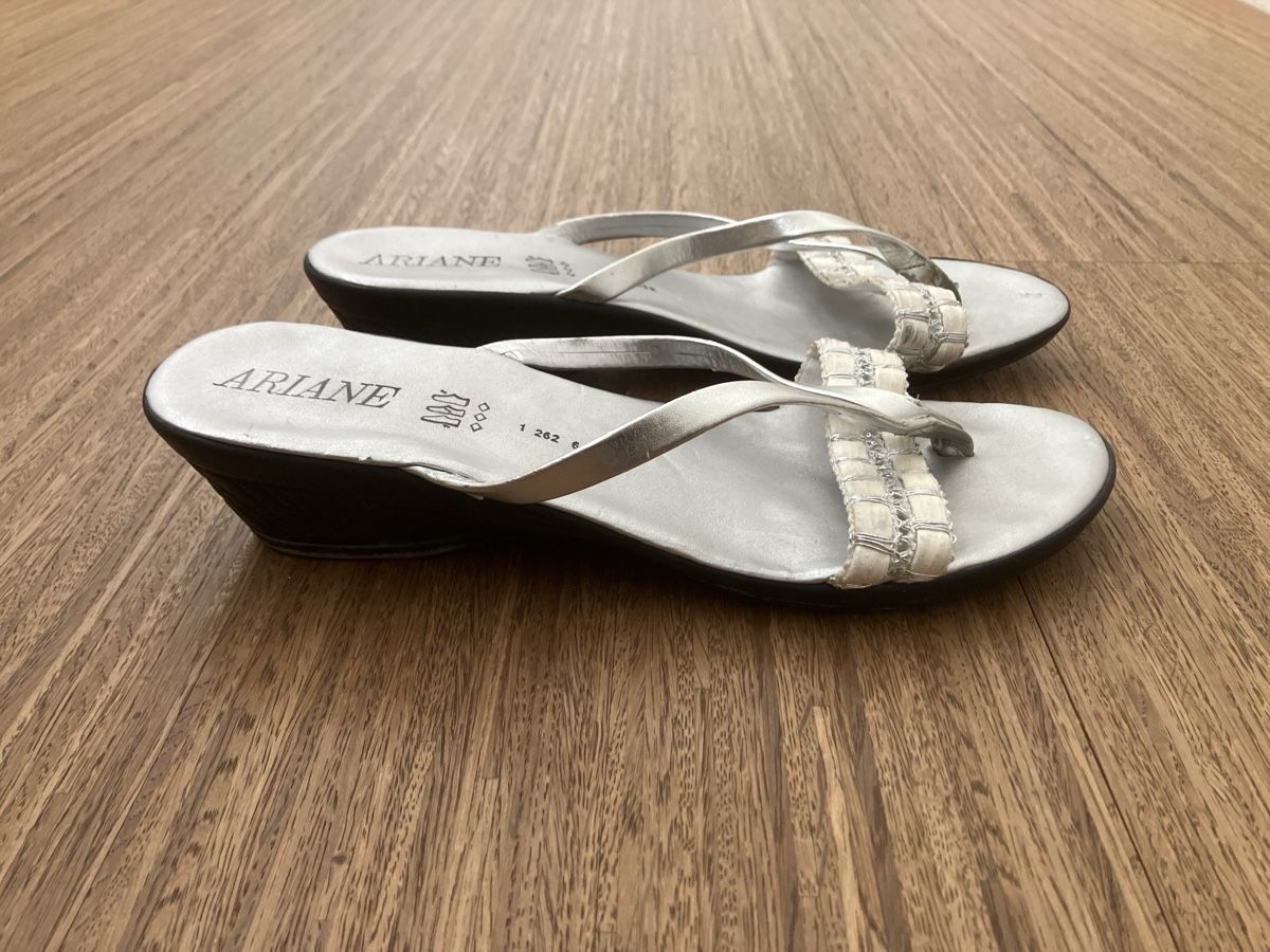 Damenschuhe: Sandalen Ariane Silber Grösse 41 – Gebraucht aus Ruggell von VegasGirl 1