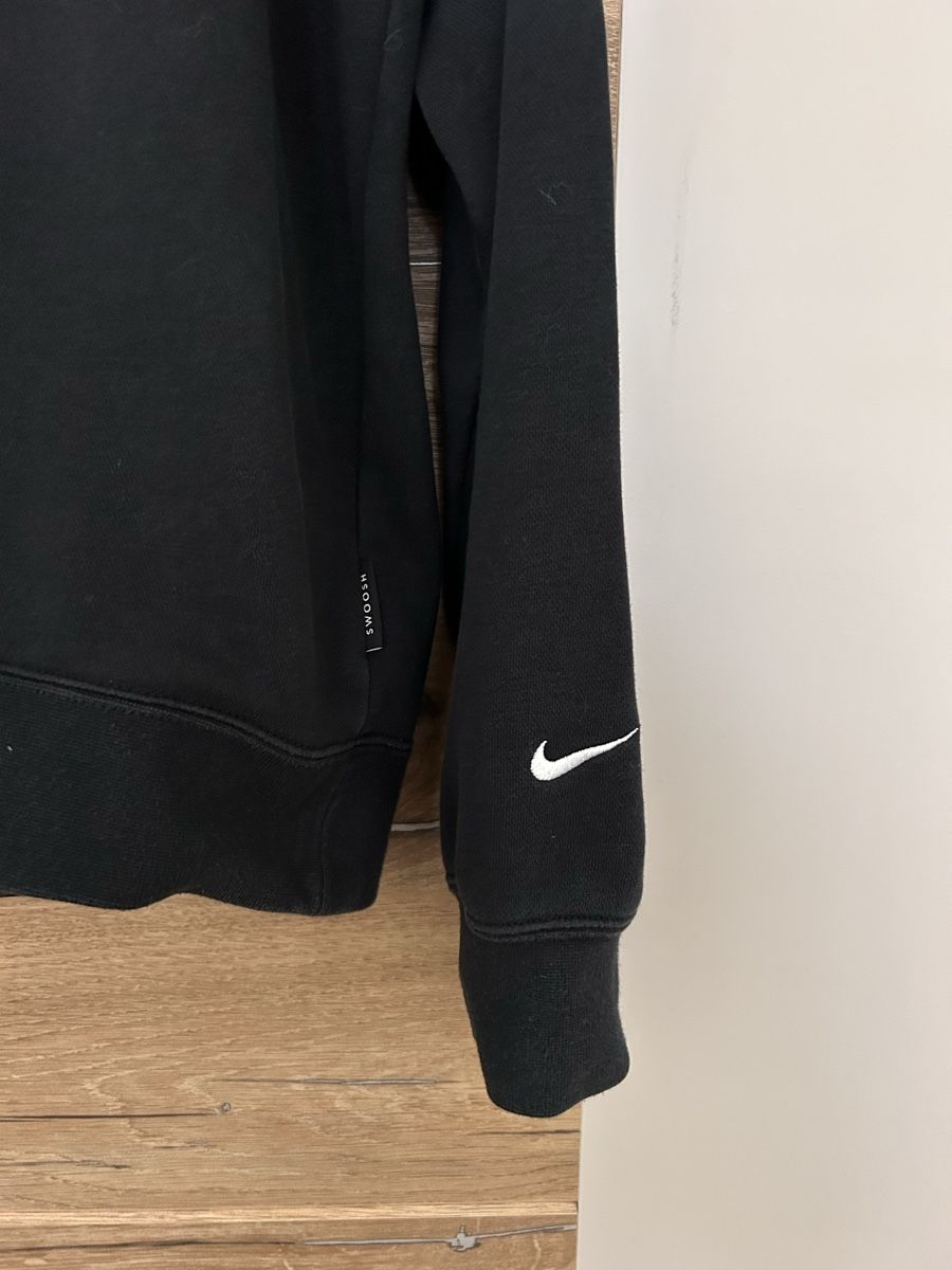 Nike Maglioni & Felpe: Schwarzer Nike Swoosh Pullover, Grösse L, Top Zustand! – Usato da Hunzenschwil venduto da mia_wss5 1