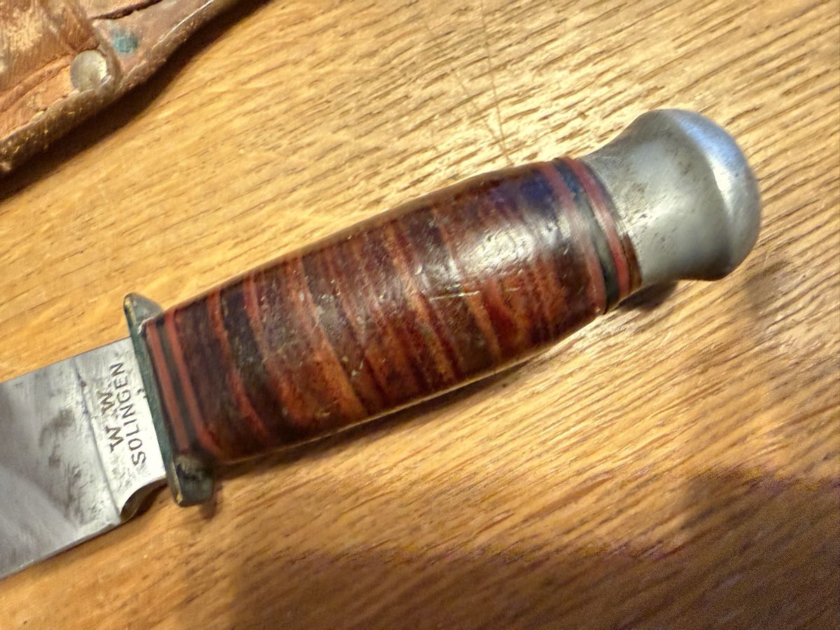 Solingen Accessori: Jagdmesser W.W. Solingen mit Scheide – Usato da Goldach venduto da Messerguru 2