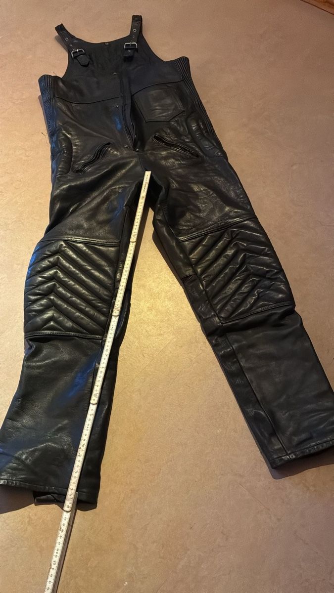 Costumes: Motorradkombi – D'occasion à Sissach par laura.x4 2