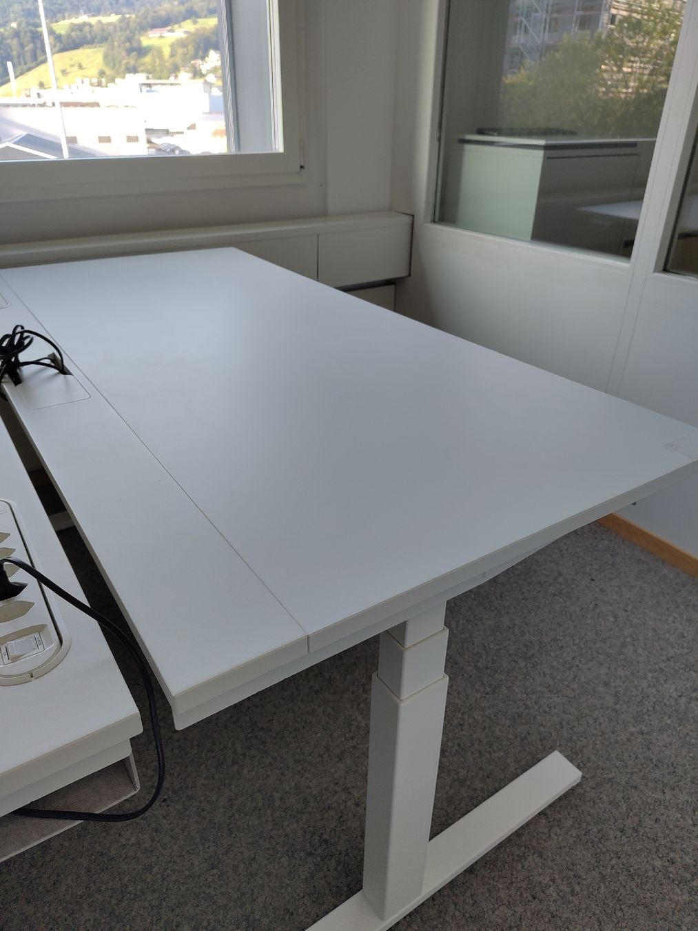 Ikea Scrivanie: Gebrauchtes Stehpult Mittzon von IKEA – Usato da Kriens venduto da Angtobencher