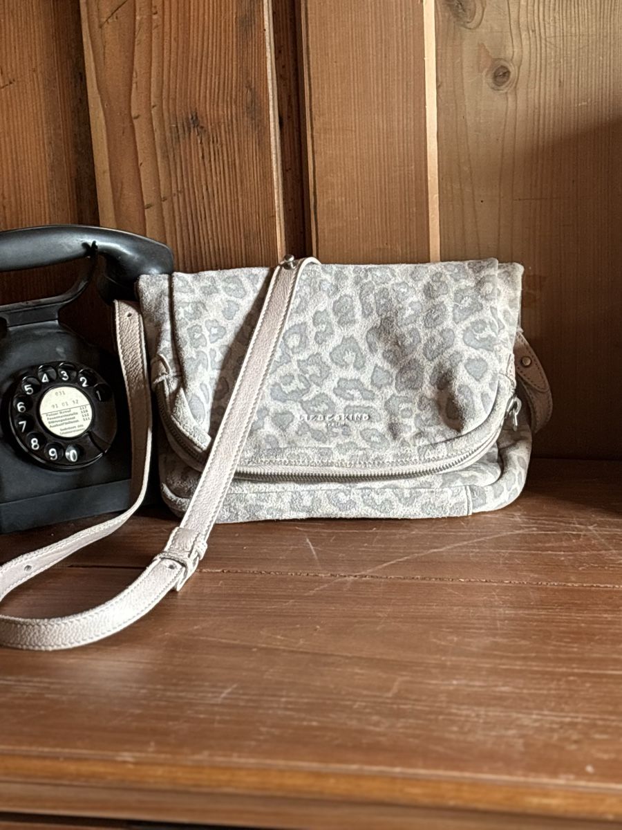 Liebeskind Borse da donna: Tasche mit Leo-Muster Liebeskind – Usato da Schlossrued venduto da sumoggu