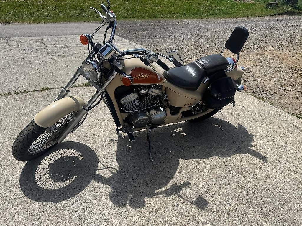 Chopper: Honda Shadow VT 600 - Tank undicht – Gebraucht aus Lichtensteig von hansruedibrunner
