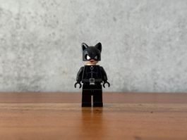 LEGO Batman I 2006 Catwoman - Suit with Purple Trim (bat003)