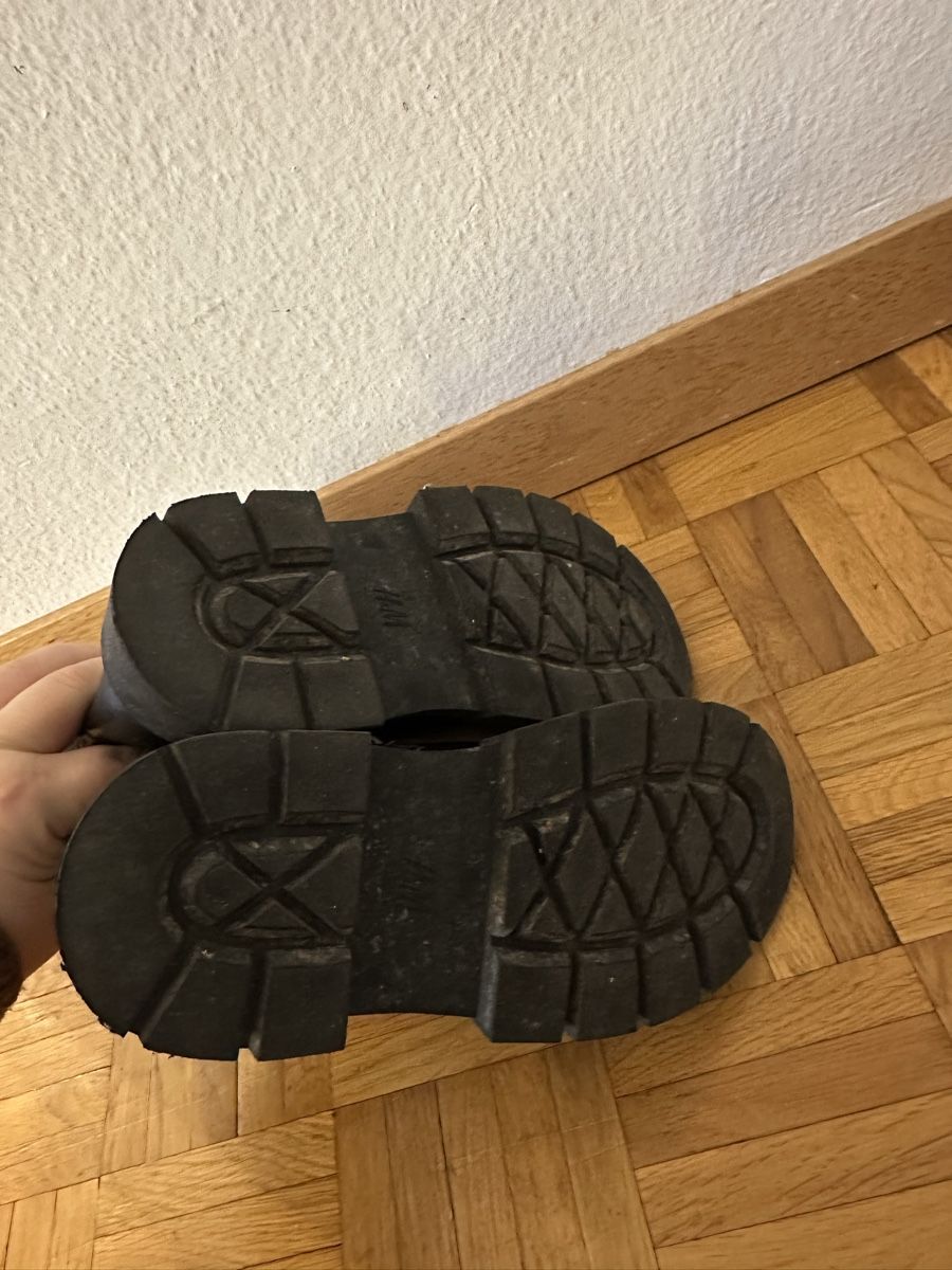 H&M Chaussures filles: Stiefel, Gr. 38 von H&M – D'occasion à Neuenhof par prada010 3