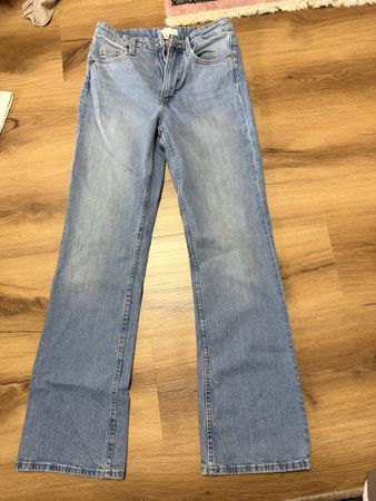 Bootcut Jeans