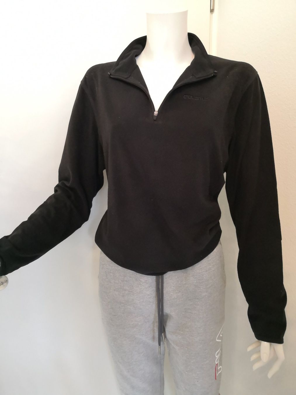 Maglioni & Felpe: 🤩CELSIUS SPORT PULLOVER SCHWARZ – Usato da Olten venduto da Naja-Twins-Twins 2