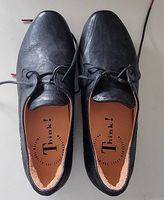 schwarze THINK-Schuhe Grösse 36.5