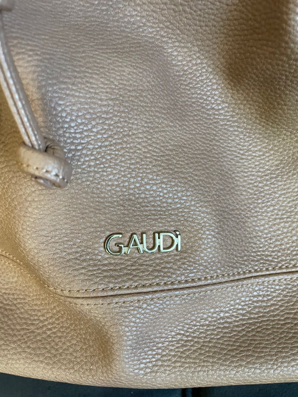 Borse da donna: GAUDI Tasche/Umhängetasche – Usato da Merishausen venduto da yourdream 2