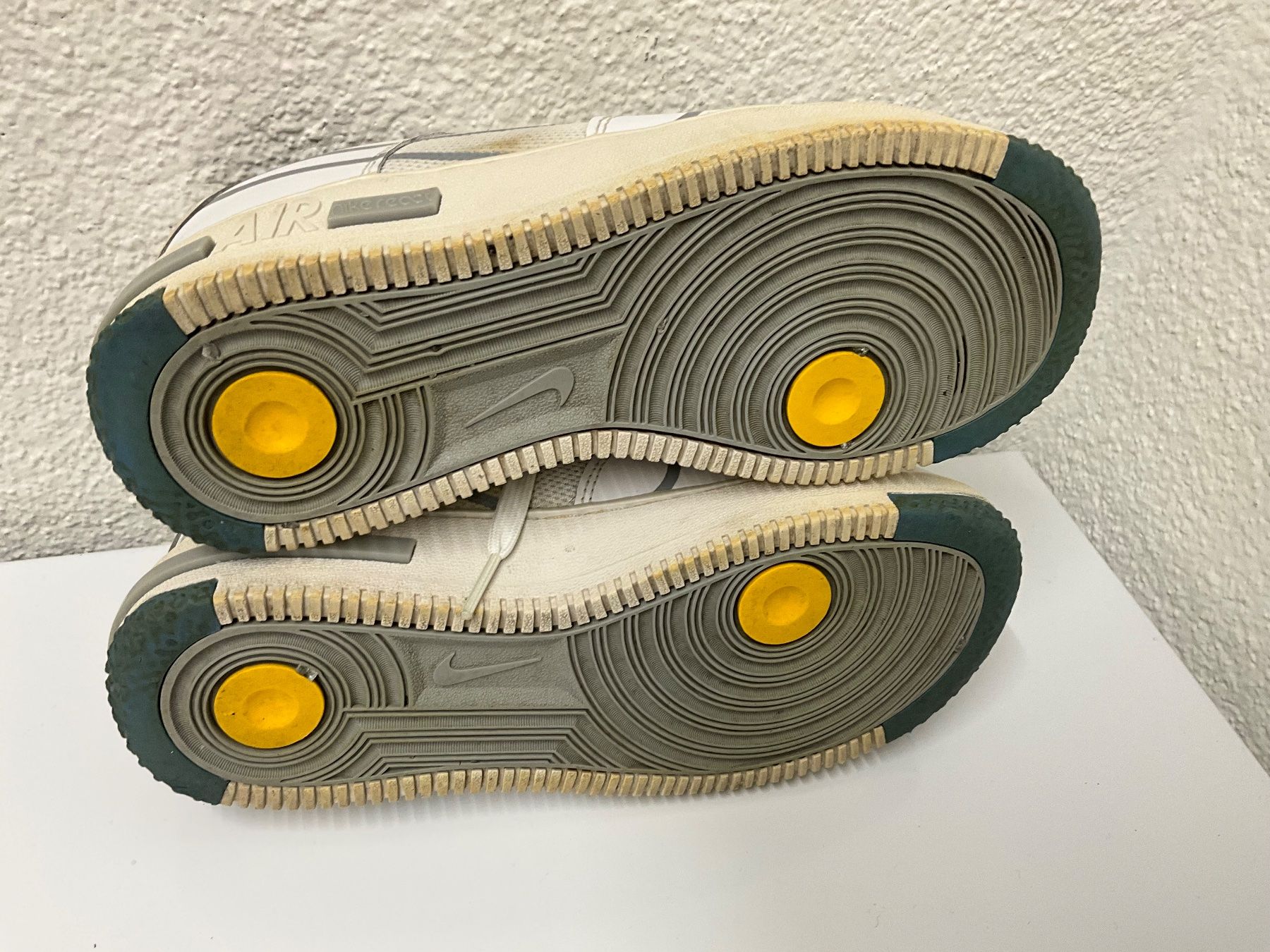 Nike Scarpe da uomo: Sneakers Nike Air Force 1 React D/MS/X Gr.36 – Usato da Siebnen venduto da mac_8tmv 7