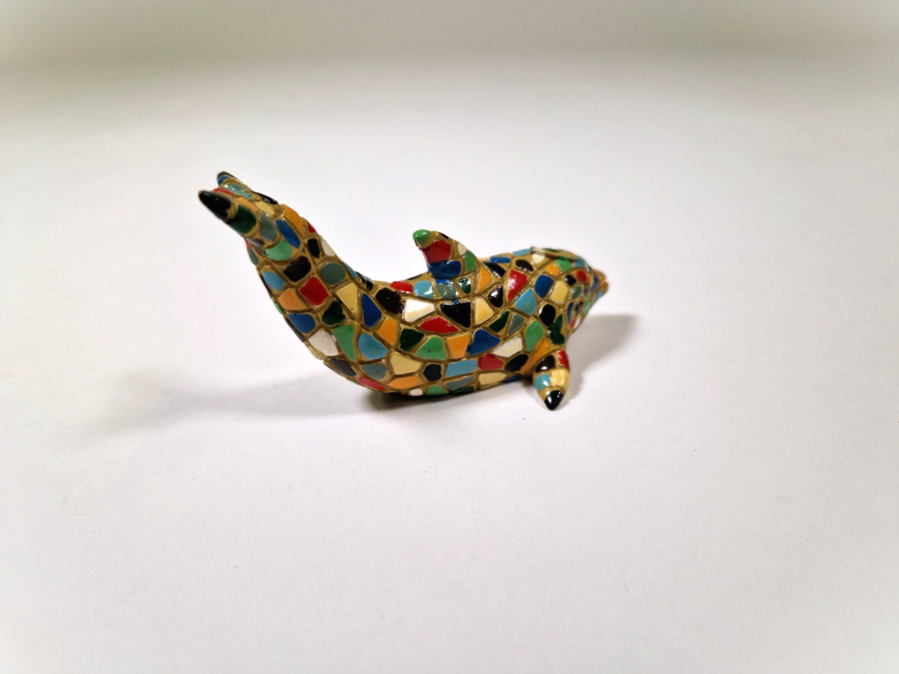 Statuette: Delfinfigur farbiges Mosaik – Usato da Zollikofen venduto da Restwert_Zollikofen 2
