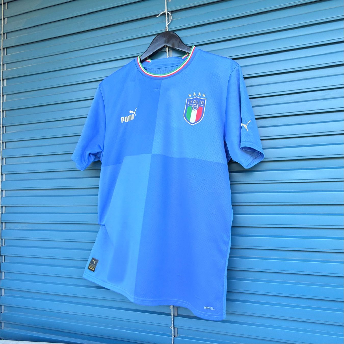 Puma Canottiere & Pantaloni: Maillot Italie Puma Bleu – Usato da Thônex venduto da Suisse.Shopping 5