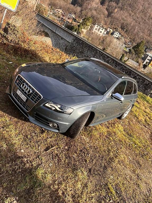 Audi Automobili: Audi S4 B8 (6 Gang) – Usato da Malvaglia venduto da Tiz79