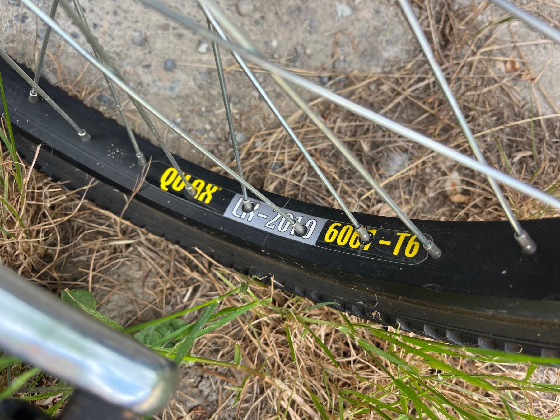 Qu-Ax Biciclette: QU-AX Einrad LX-2010 6061-T6 – Usato da Unterlunkhofen venduto da sch_x8tf 4