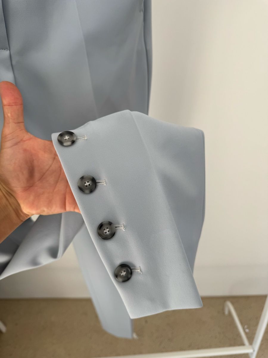 Sportmax Pantaloni: Sportmax Hose hellblau mit Knopfdetails – Usato da Zürich venduto da di_archive 6