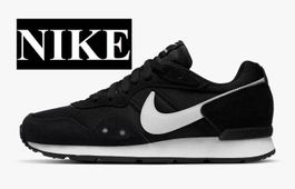 38.5 NEU Nike Sneaker Sportschuhe Lederschuhe Damenschuhe