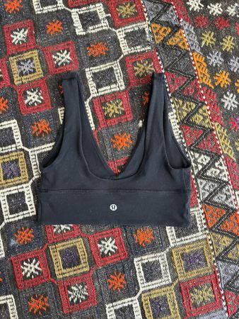 Lululemon Sport BH schwarz Grösse 4/ S sehr guter Zustand