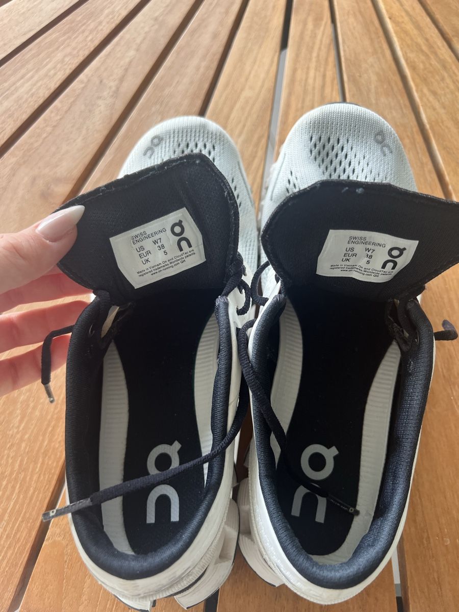 On Scarpe da donna: ON Schuhe, weiss, Gr. 38 – Nuovo (secondo la descrizione) da Zürich venduto da a25jrk 3