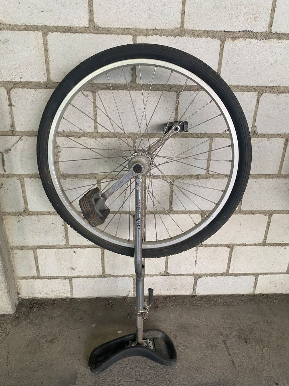 Biciclette: Einrad mit 24 Zoll Rad – Usato da Winterthur venduto da Veloauktion