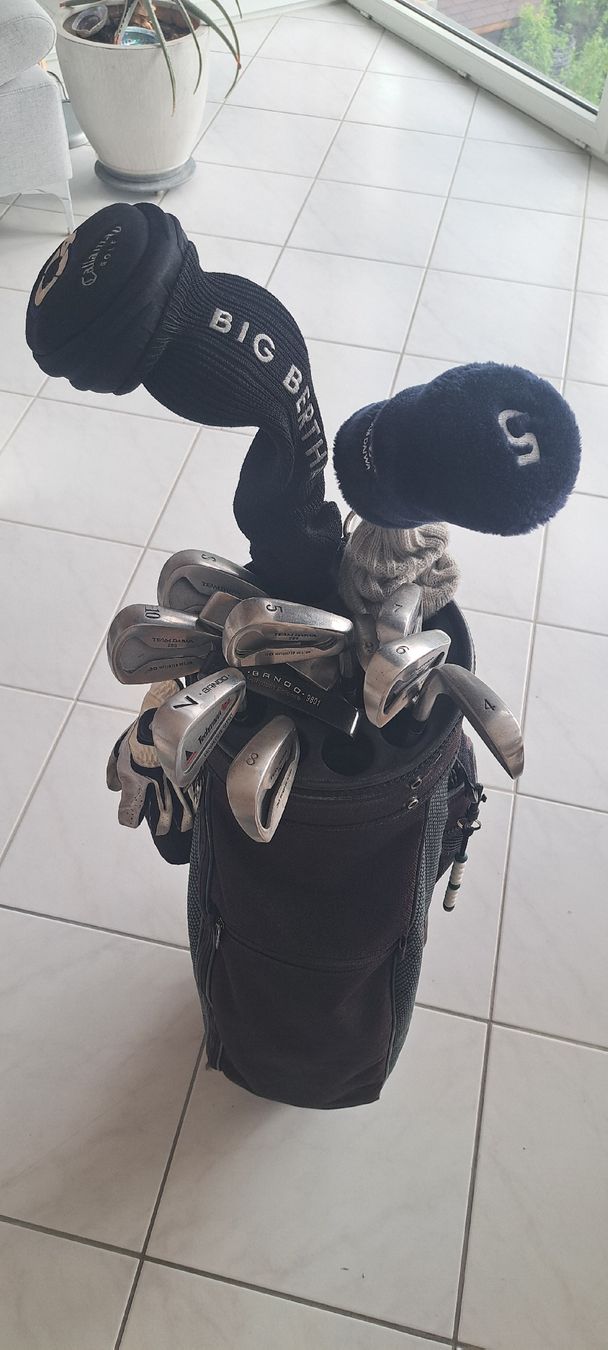 Mazze & Set: Golf Trolley Bennington mit Schläger – Usato da Chur venduto da Vogama