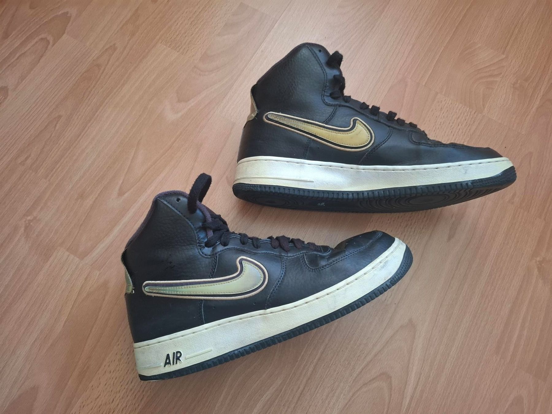 Nike Chaussures hommes: baskets homme Nike – D'occasion à Porrentruy par Piquetix