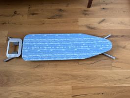 Bügelbrett blau mit Gestell