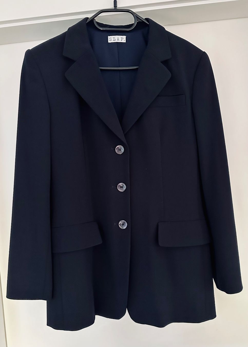 Jacken: Schöner Blazer von SLAP, schwarz, Grösse 38 – Neu (gemäss Beschreibung) aus Wallbach von paxnic