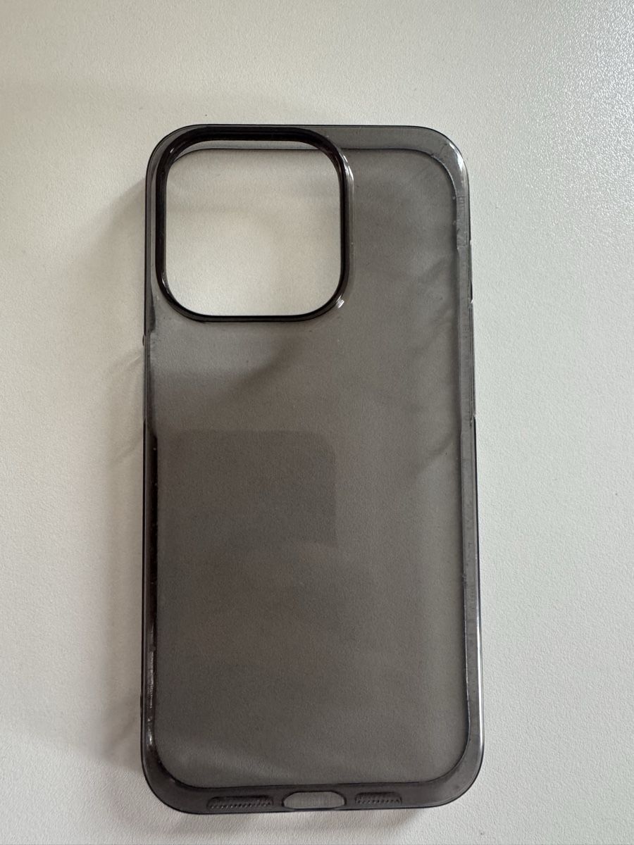 Coques & Protection écran: Clear Protective Case for iPhone 15 Pro – D'occasion à Adliswil par synsolus