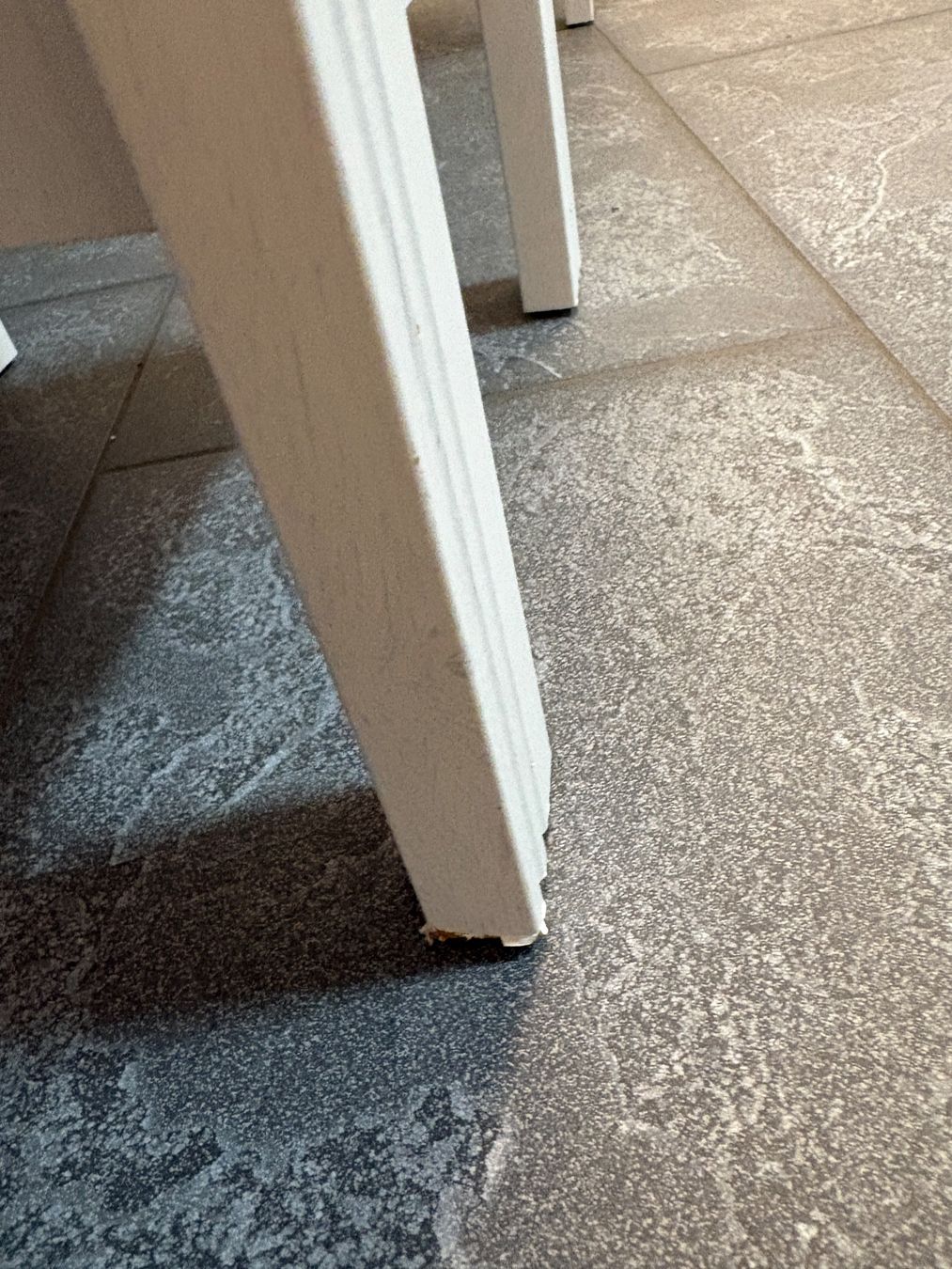 Bureaux: Eckschreibtisch – D'occasion à Auenstein par 5222 9