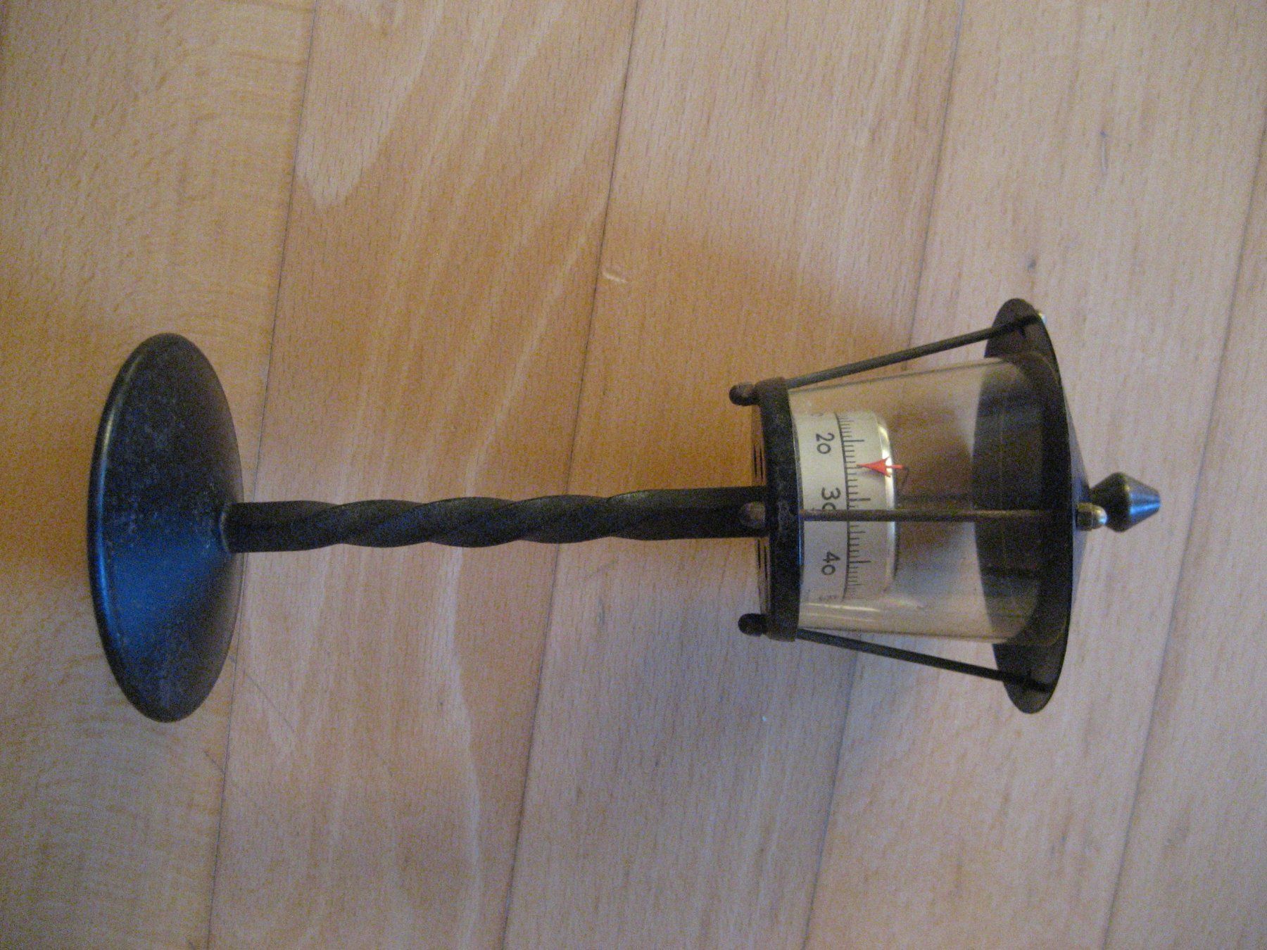 Autres articles pour la maison: Thermometer in Lampenform – D'occasion à Unterengstringen par Olifant4 1