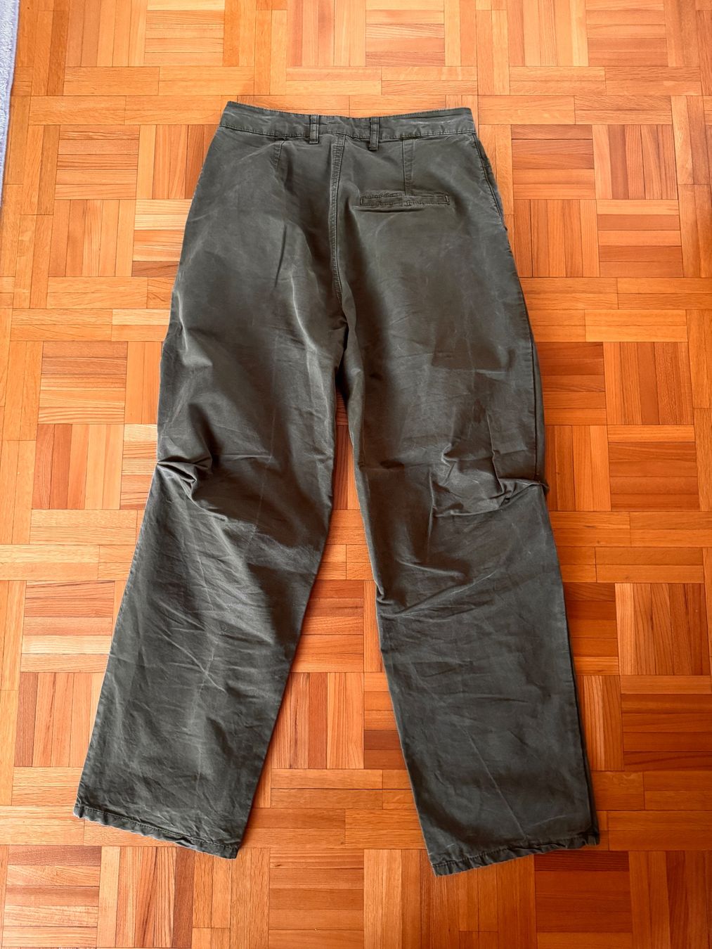 Zara Hosen: Pantalon Zara kaki ample, taille 36 - style décontracté – Neu und originalverpackt aus Genève von Lucie.hwrth 1