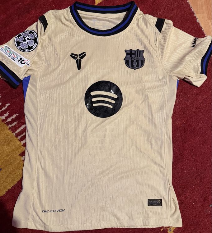 Maillot De Football FC Barcelone Lamine Yamal #19 Saison 25/26 - Taille M - Nike (non Officiel)