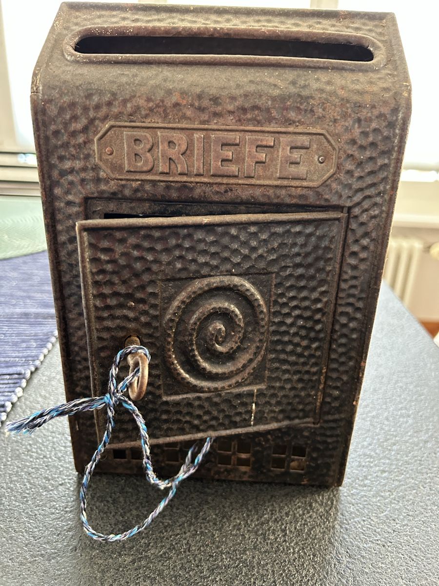 Altro per la casa: Antiker Briefkasten aus Metall – Usato da Birmenstorf AG venduto da bir_9tbh 5