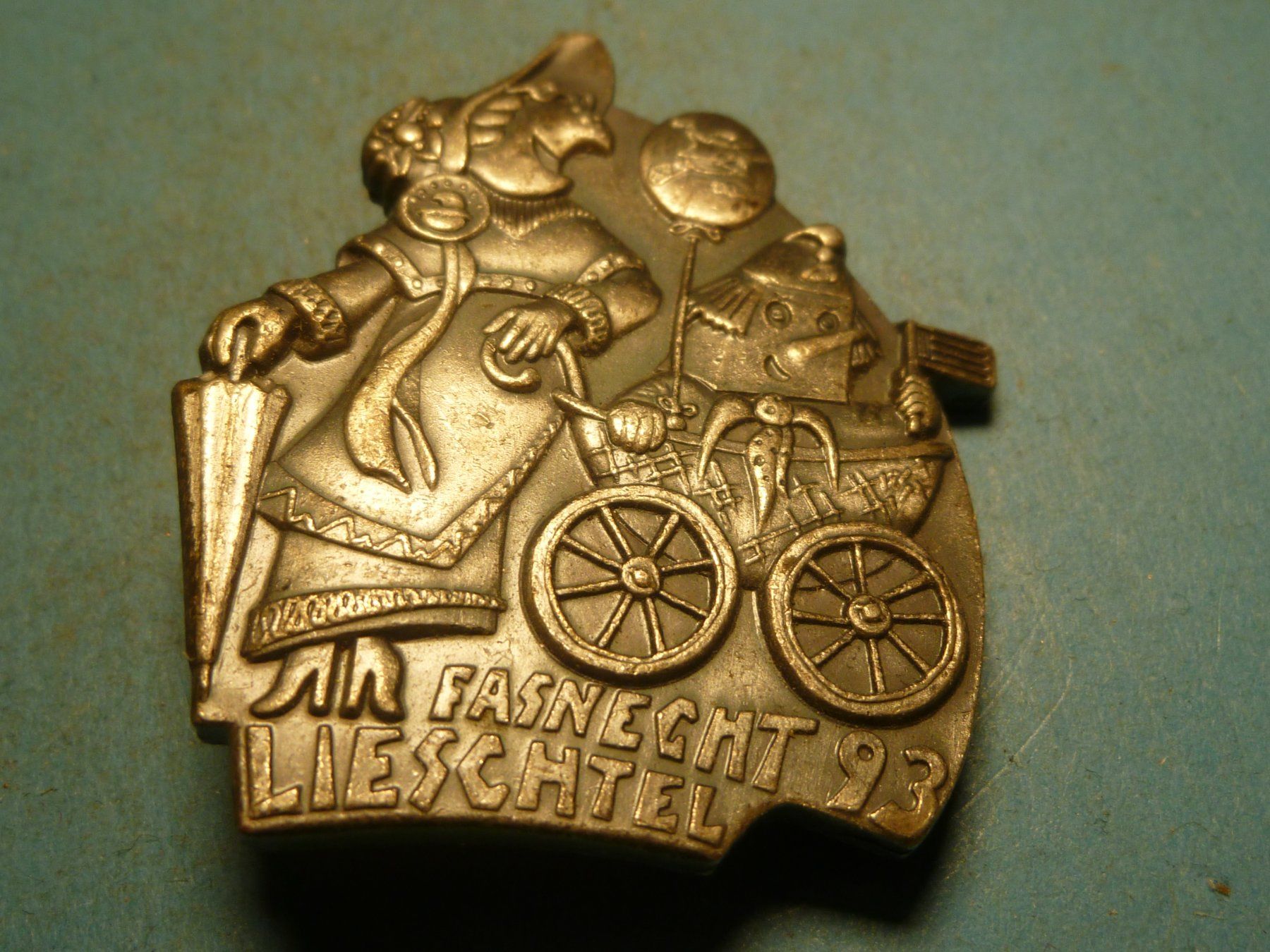 Plaquettes & Badges: LIESTEL 1993 SILBER – D'occasion à Ried (Muotathal) par Mandarin02