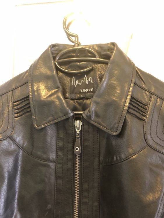 Giacche: Veste en cuir noir – Style – Usato da Biel/Bienne venduto da Lianumi 1