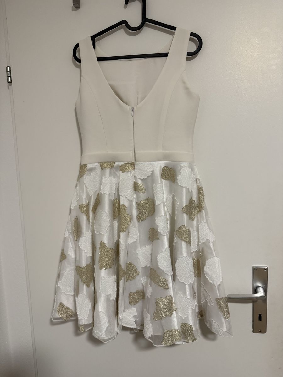 Robes: Kleid Weiss – D'occasion à Brugg AG par kar_fys9 1