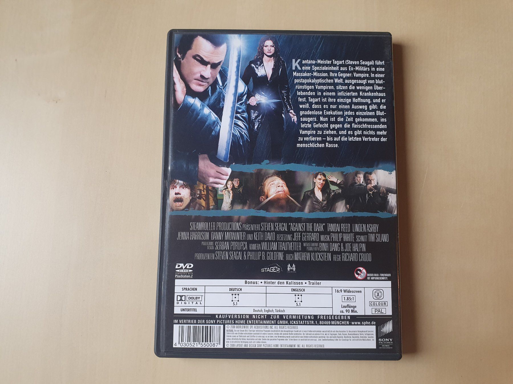 Tutti i DVDs: Against the Dark – Usato da Stansstad venduto da collectorsshop 1