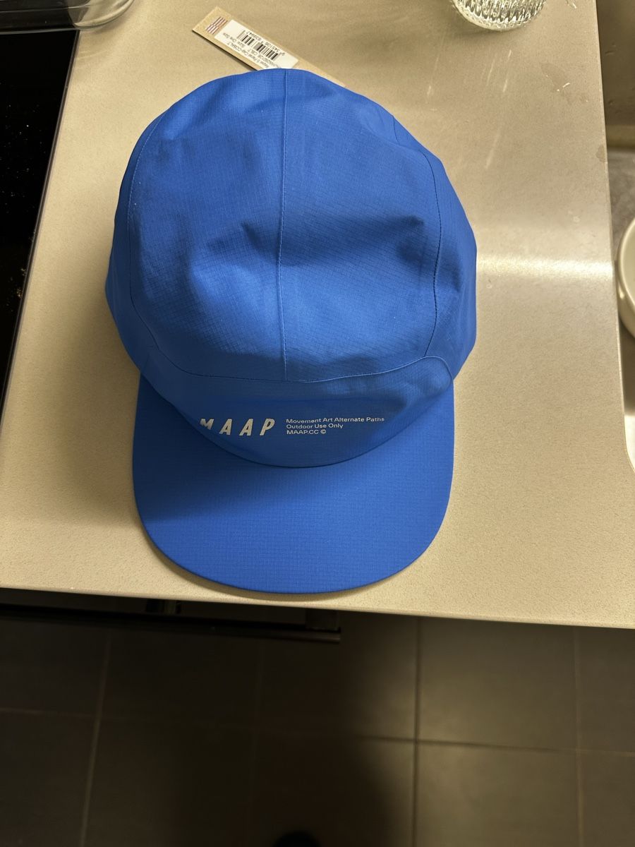 Chapeaux, bonnets & casquettes: MAAP cycling Repel 5 Panel Cap  – Neuf avec emballage d'origine à Carouge GE par cytoplan