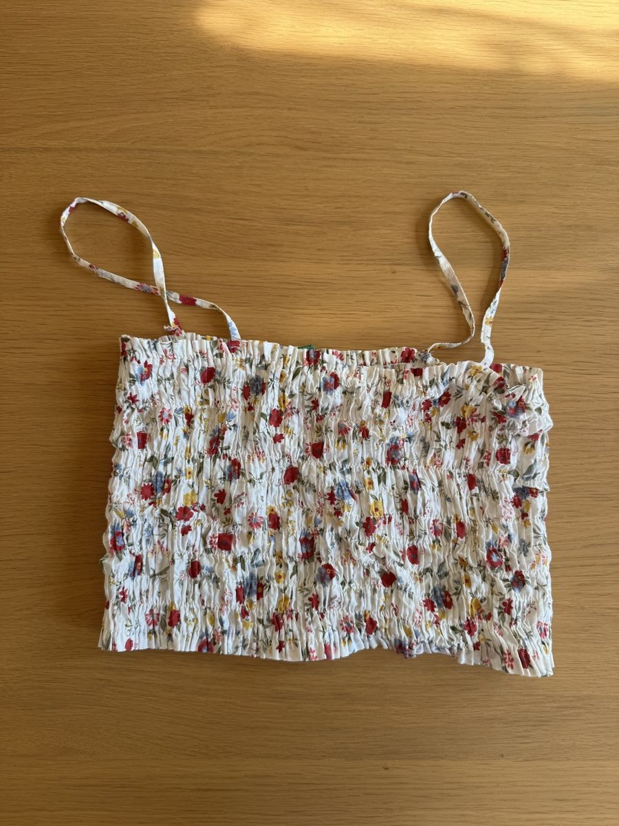 Top: Top mit Blumenmuster  – Nuovo (secondo la descrizione) da Liestal venduto da lea_j9xn