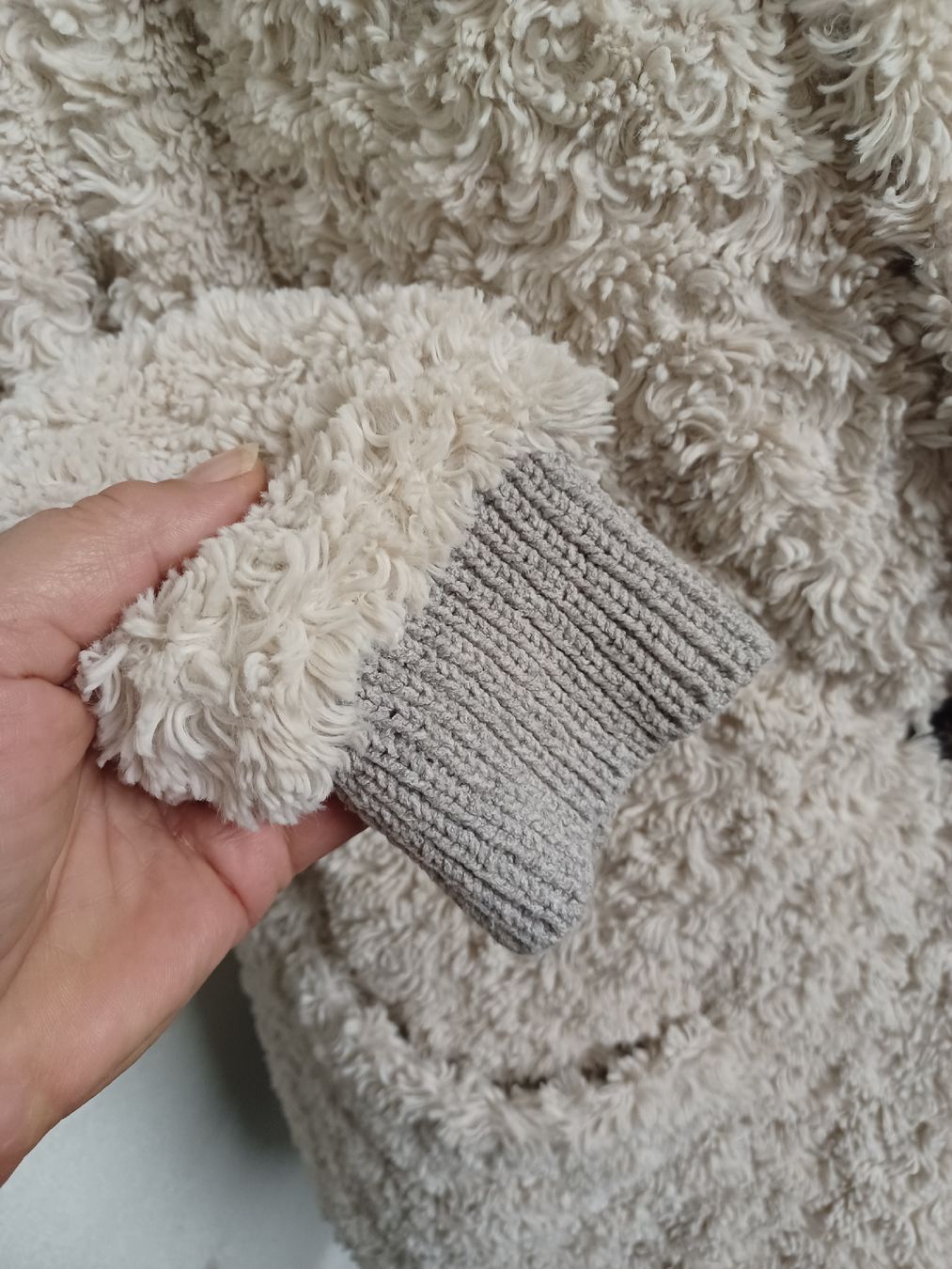 Giacche: Warme, kuschelige Jacke + Schal Gr.36/38 – Usato da Luzern venduto da GoSecond 3